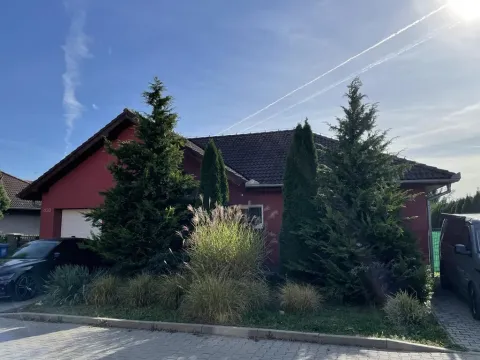 Pronájem rodinného domu, Syrovice, 140 m2