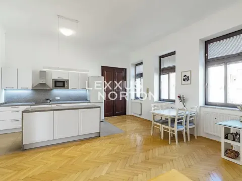 Pronájem bytu 2+kk, Praha - Nové Město, Štěpánská, 71 m2