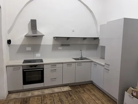 Pronájem bytu 2+1, Hradec Králové, Velké náměstí, 88 m2