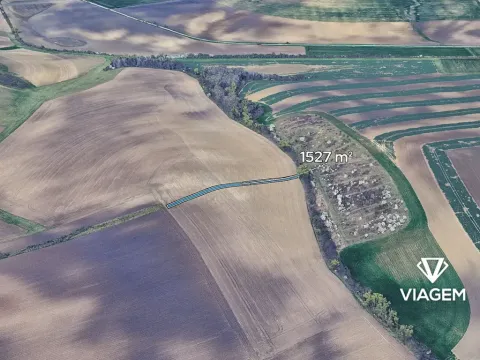 Prodej pole, Milešovice, 1527 m2