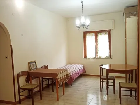 Prodej bytu 3+kk, Scalea, Kalabrie, Itálie, 58 m2