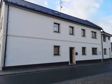Pronájem bytu 1+1, Otrokovice, K. H. Máchy, 35 m2