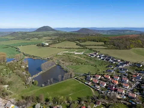 Prodej pozemku pro bydlení, Lužice, 1002 m2