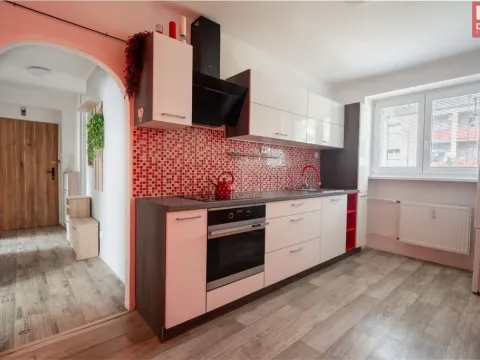 Prodej bytu 2+1, Olomouc, Tovární, 56 m2