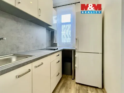 Pronájem bytu 3+1, Zlín, Mostní, 52 m2