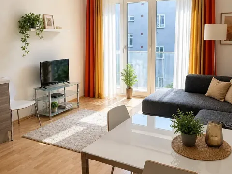 Pronájem bytu 2+kk, Praha - Bubeneč, Jednořadá, 60 m2