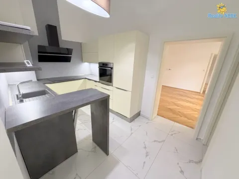 Pronájem bytu 2+kk, Praha - Staré Město, Karoliny Světlé, 65 m2