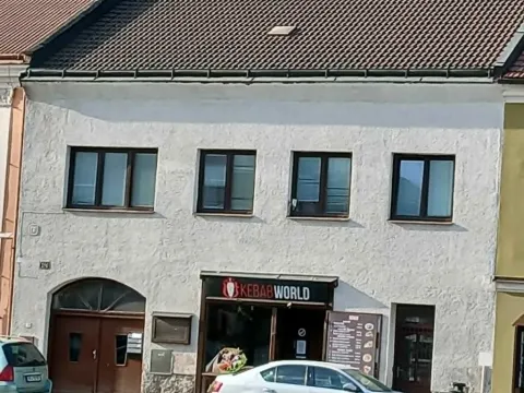 Pronájem bytu 1+1, Přibyslav, Bechyňovo náměstí, 40 m2