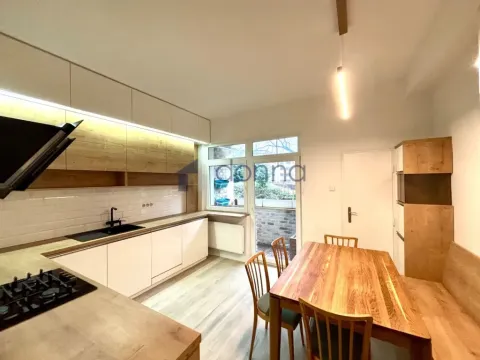 Pronájem bytu 2+1, Praha, Musílkova, 70 m2