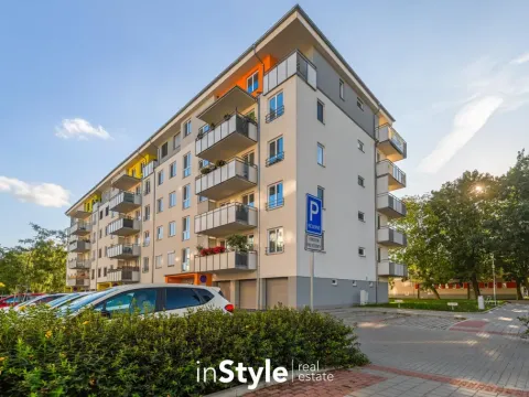 Pronájem bytu 1+kk, Uherské Hradiště, Zahrádky, 37 m2