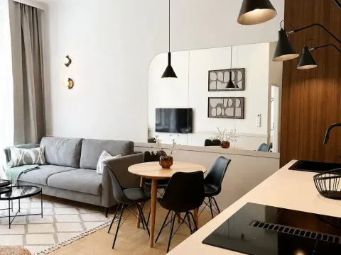 Pronájem bytu 2+kk, Praha - Karlín, Karlínské náměstí, 42 m2