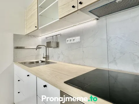 Pronájem bytu 2+kk, Znojmo, Palliardiho, 42 m2
