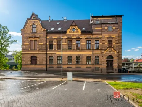 Prodej bytu 2+1, Liberec - Liberec IV-Perštýn, Dr. Milady Horákové, 76 m2