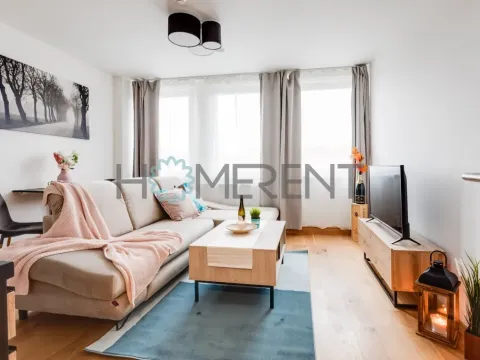 Pronájem bytu 1+kk, Praha - Vinohrady, Perucká, 26 m2