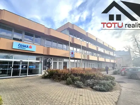 Pronájem skladu, Chrudim, Palackého třída, 31 m2