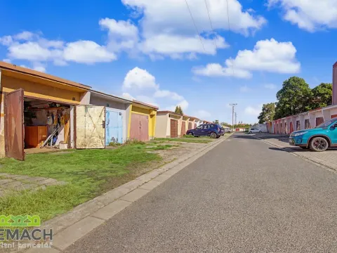 Prodej garáže, Uherské Hradiště, Průmyslová, 23 m2