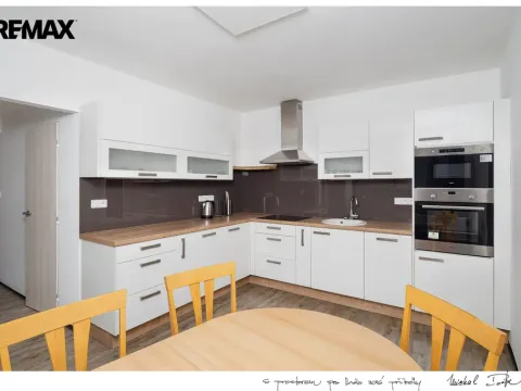 Pronájem bytu 1+kk, Tečovice, 40 m2