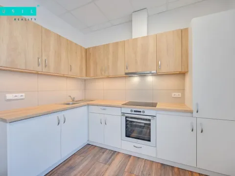 Pronájem bytu 3+1, Šumperk, Langrova, 100 m2