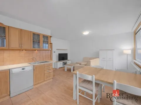 Pronájem bytu 3+kk, Teplice - Trnovany, Hlávkova, 54 m2