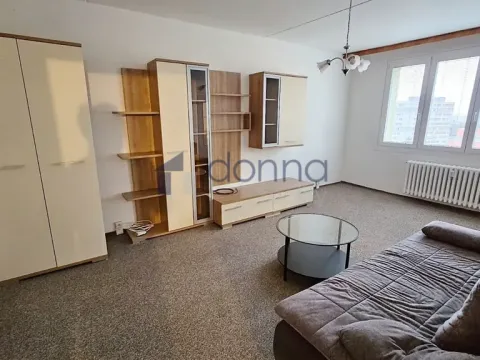 Pronájem bytu 2+1, Praha, Zvolská, 60 m2