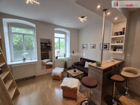 Prodej bytu 2+kk, Liberec - Liberec III-Jeřáb, Anenská, 43 m2