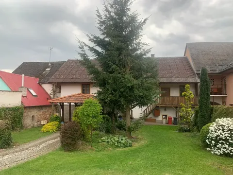 Pronájem bytu 1+1, Mirošov, 45 m2