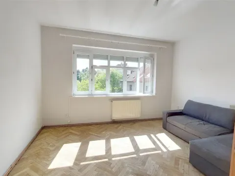 Prodej bytu 2+kk, Praha, Vyšší, 52 m2