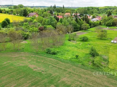 Prodej komerčního pozemku, Mratín, 1463 m2