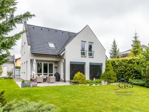 Prodej rodinného domu, Hostivice, 242 m2