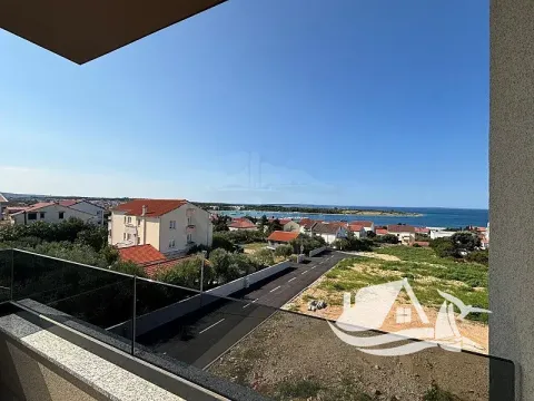 Prodej bytu 3+kk, Novalja, Chorvatsko, 60 m2