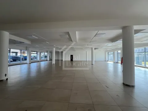 Pronájem obchodního prostoru, Praha - Vršovice, Pod soutratím, 481 m2
