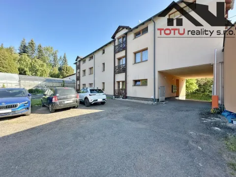 Pronájem bytu 3+kk, Náchod, U Zastávky, 70 m2