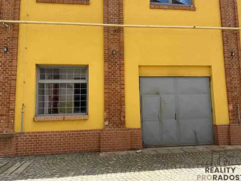 Pronájem skladu, Blansko, 102 m2