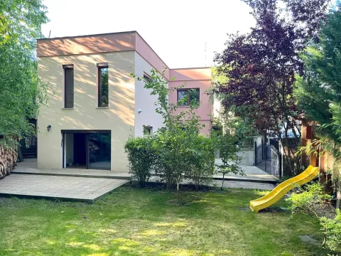 Prodej rodinného domu, Praha - Libuš, Na šejdru, 180 m2
