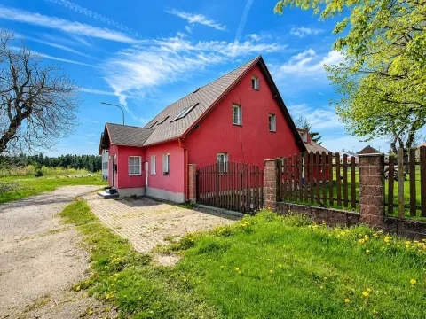 Prodej rodinného domu, Hora Svatého Šebestiána, 295 m2