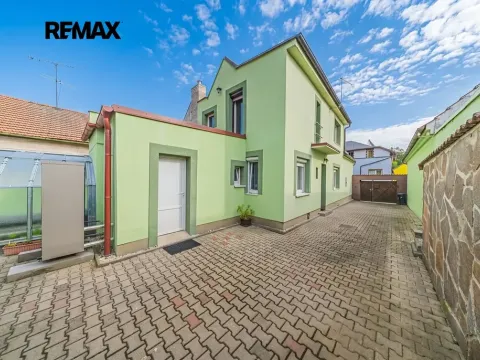 Prodej rodinného domu, Kladno, Doberská, 161 m2