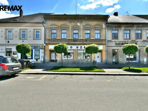 Pronájem obchodního prostoru, Třebechovice pod Orebem, Masarykovo náměstí, 126 m2