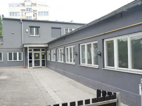 Pronájem kanceláře, Praha - Holešovice, Dobrovského, 362 m2