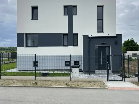 Prodej rodinného domu, Plzeň, Hrádecká, 218 m2