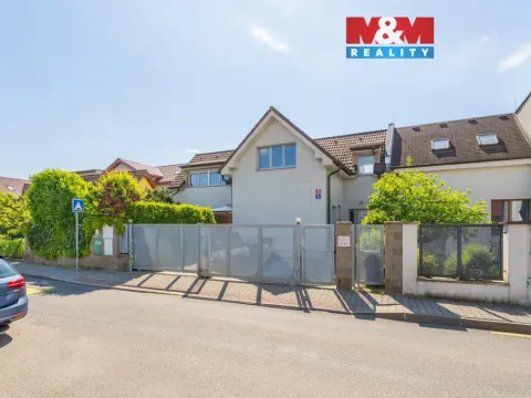 Prodej rodinného domu, Praha - Suchdol, K Roztokům, 160 m2