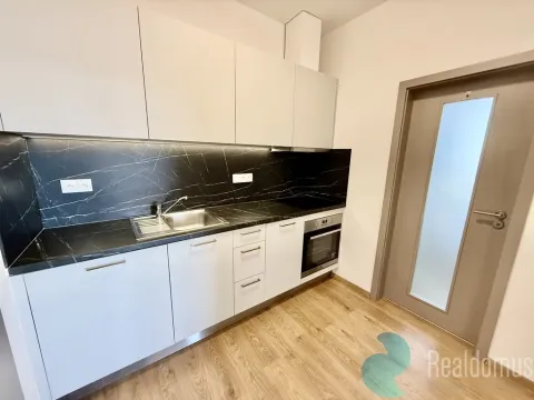 Pronájem bytu 1+1, České Budějovice - České Budějovice 5, Prašná, 28 m2