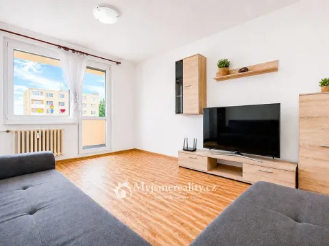 Prodej bytu 3+1, Znojmo, Dukelských bojovníků, 70 m2