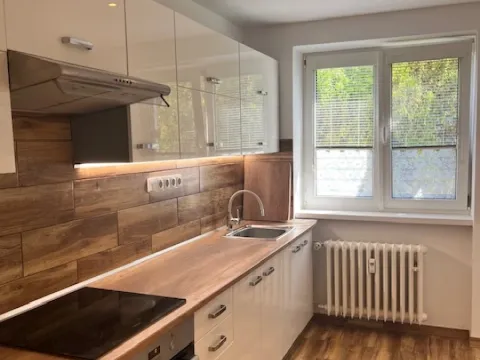 Pronájem bytu 2+1, Pardubice - Zelené Předměstí, Sokolovská, 61 m2