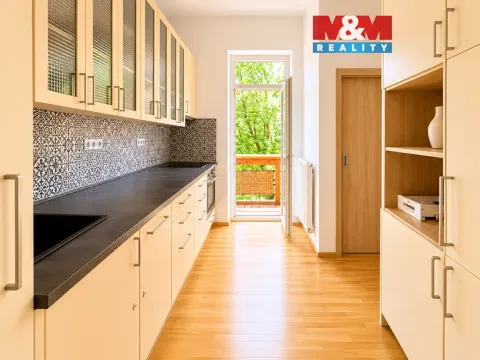 Prodej bytu 3+kk, Praha - Libeň, V Holešovičkách, 70 m2
