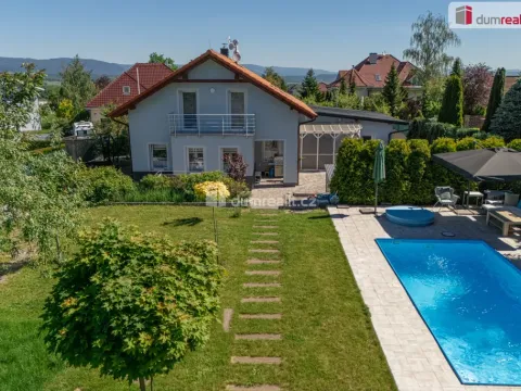 Prodej rodinného domu, Jenišov - Pod Rohem, Zalomená, 135 m2