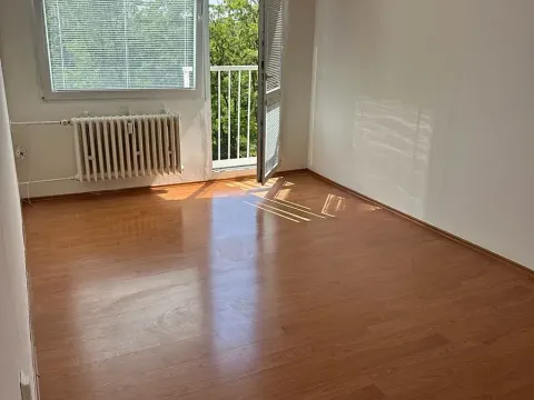Pronájem bytu 2+kk, Praha - Kobylisy, Kurkova, 44 m2