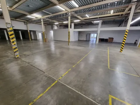 Pronájem skladu, Zádveřice-Raková, 1200 m2