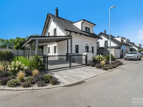 Pronájem rodinného domu, Černilov, 150 m2