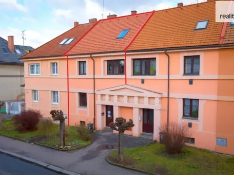 Pronájem komerční nemovitosti, Hradec Králové, Srdínkova, 186 m2