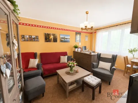 Prodej bytu 3+1, Holýšov, Pod Makovým vrchem, 50 m2